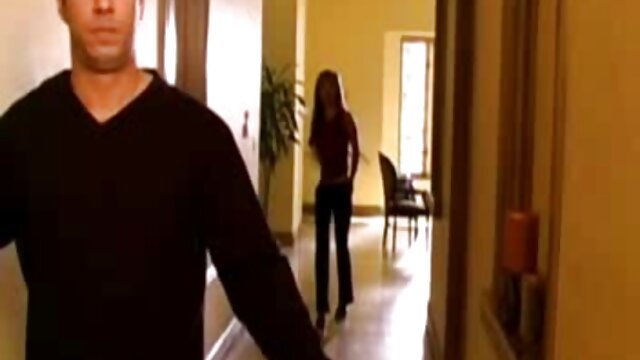 Pornografia sem registo  Brincando com a vídeo pornô de mulher gorda morena modéstia de Airi
